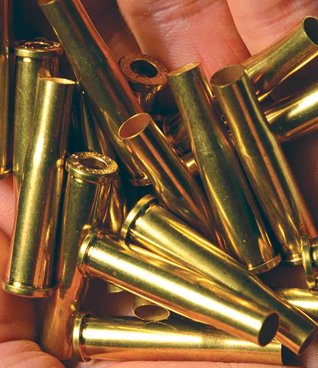 The .22 Hornet, a mild cartridge by today’s standards, can be hazardous if old data and new brass are combined. Around 1950, Hornet brass was made heavier, reducing powder capacity and potentially raising pressure levels with older loading formulas.